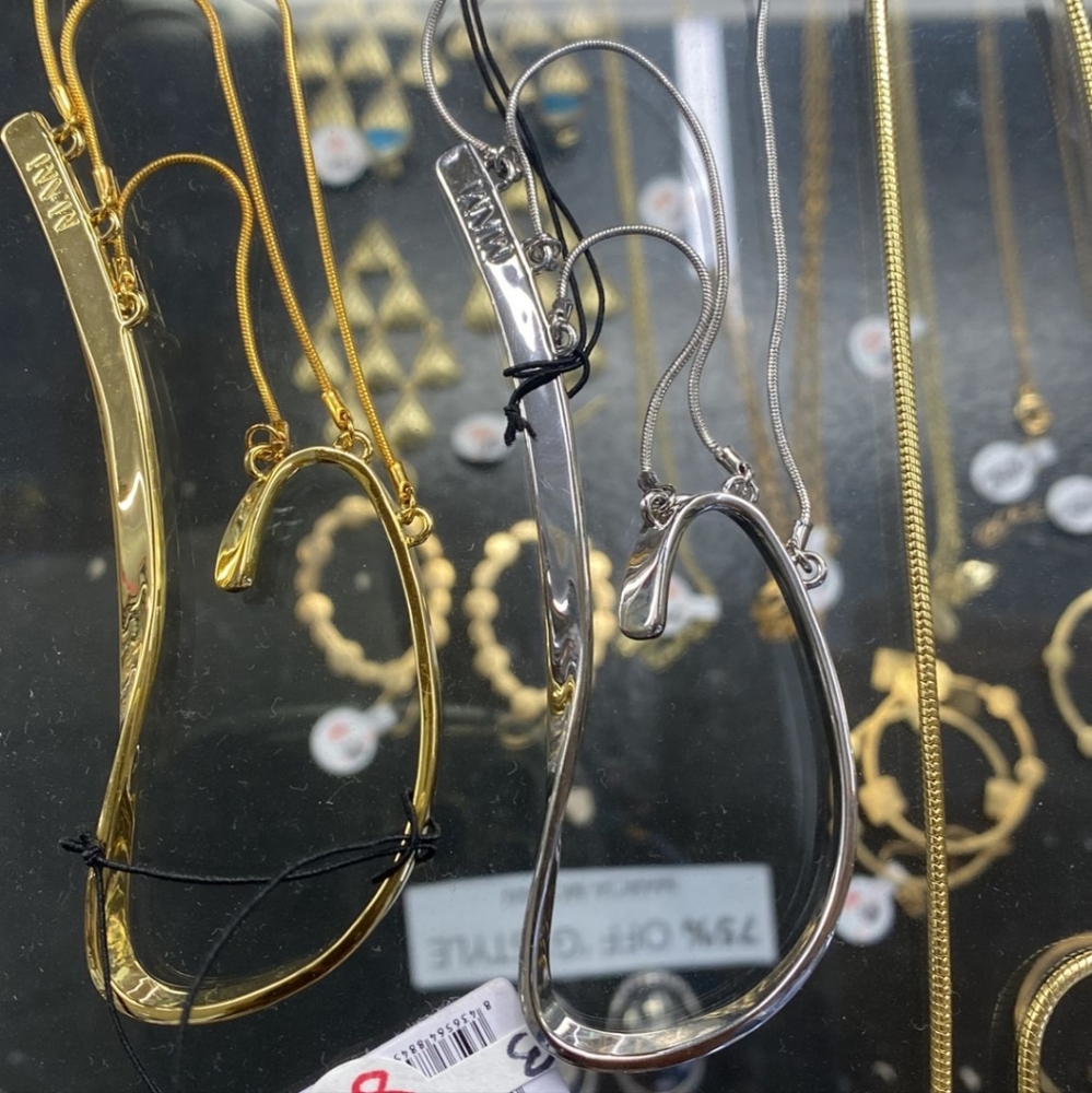 NWT MAM silver tone earcuff on the right